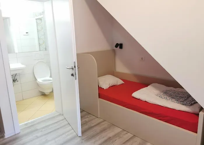 Albergue Most Hostel